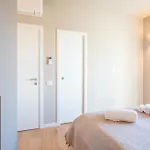 Tuveri Boutique * קליארי