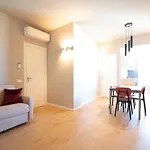 Tuveri Boutique דירה